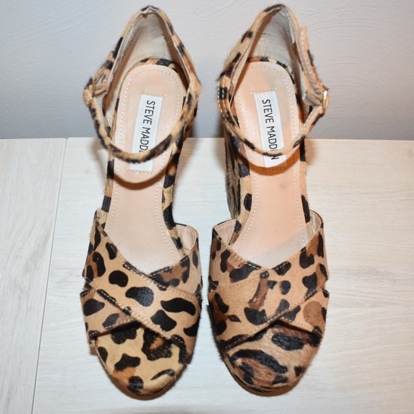 Steve Madden Cheetah Wedges - Picture 3 of 6